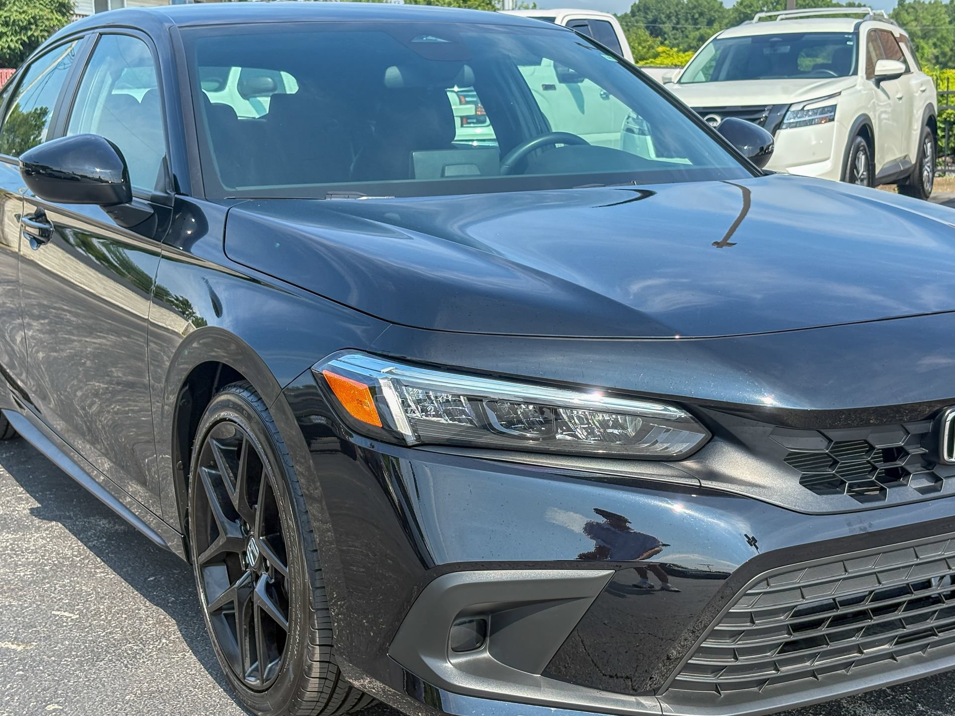 Used 2022 Honda Civic Sport image 3