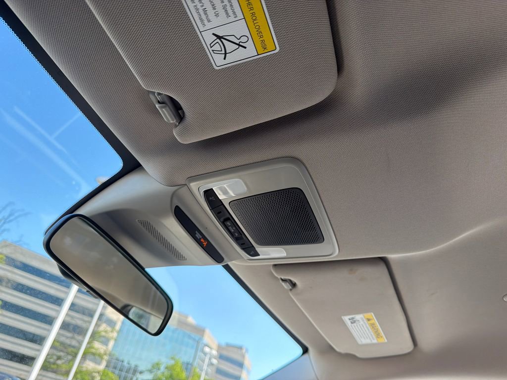 Used 2023 Honda HR-V LX image 29