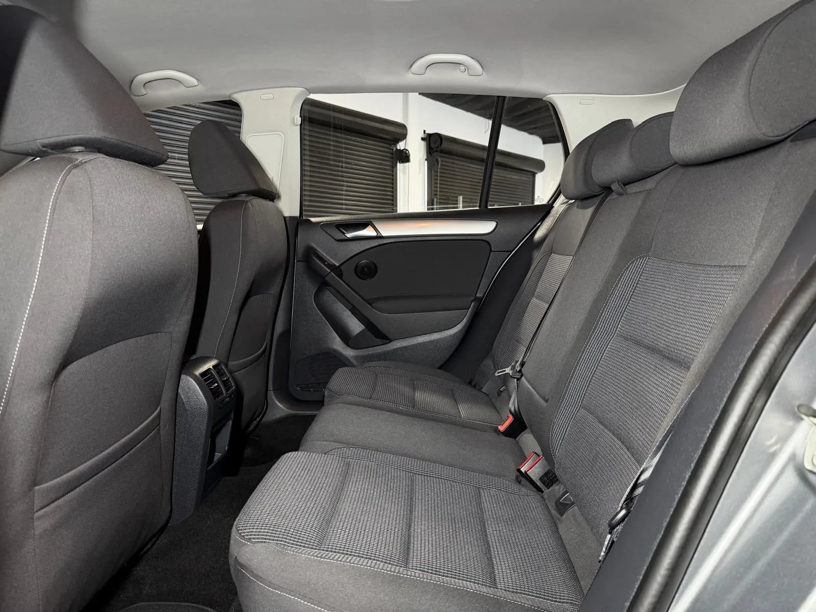 Used 2014 Volkswagen Golf TDI FWD image 18
