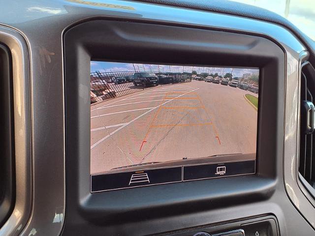 Used 2023 Chevrolet Silverado 1500 Custom image 5