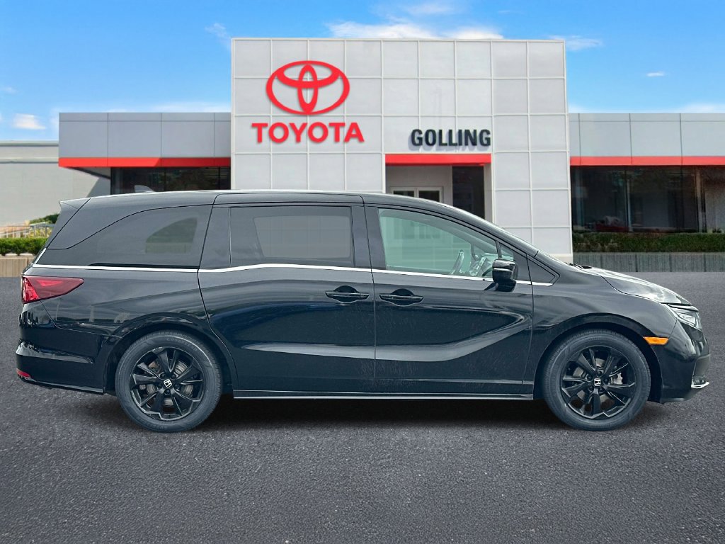Used 2023 Honda Odyssey Sport image 6