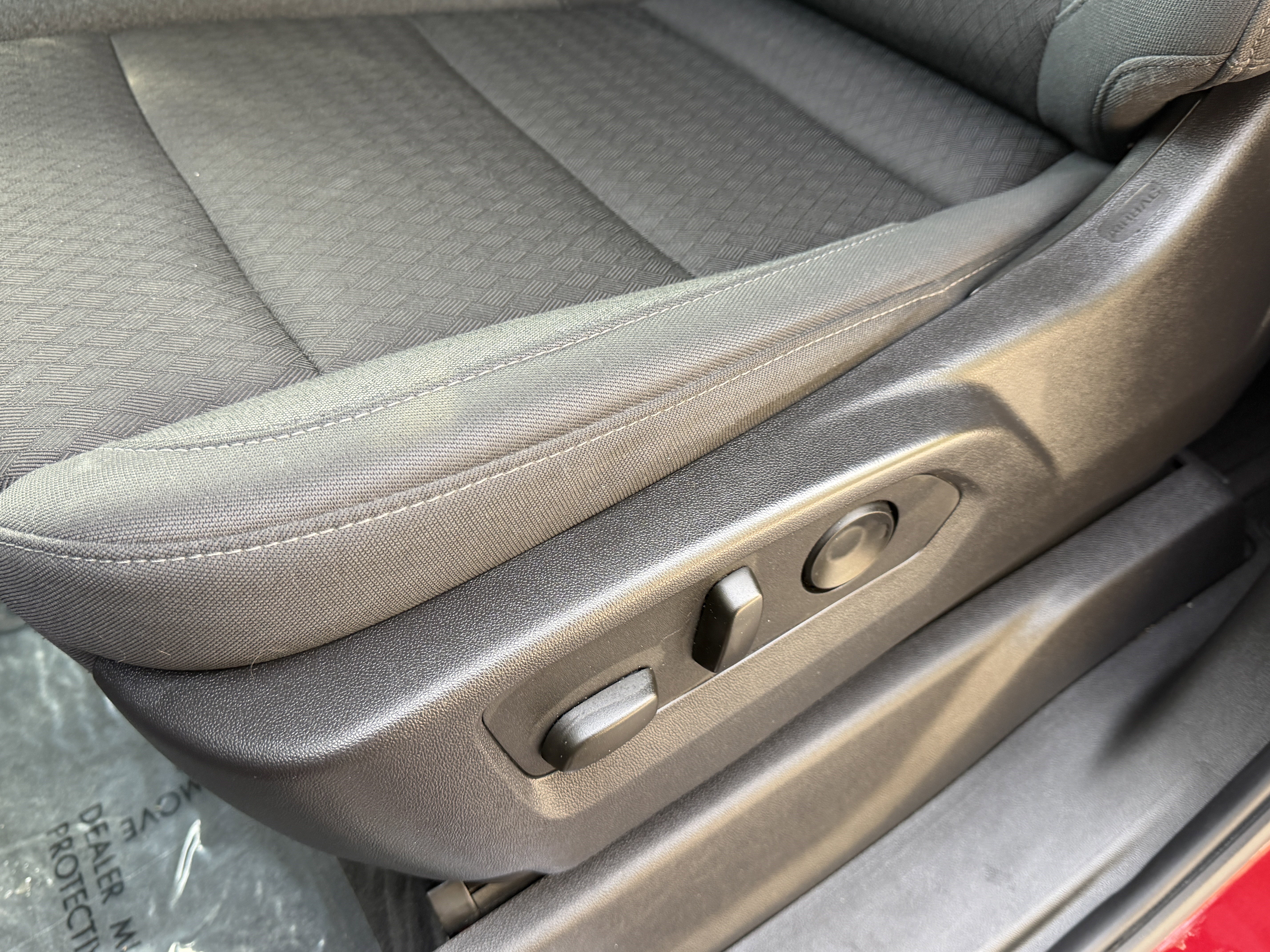 Used 2024 GMC Sierra 1500 Elevation image 15