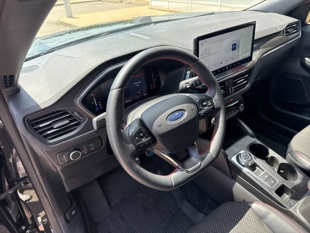 Used 2024 Ford Escape ST-Line w/ Tech Pack #1 AWD/4WD image 18