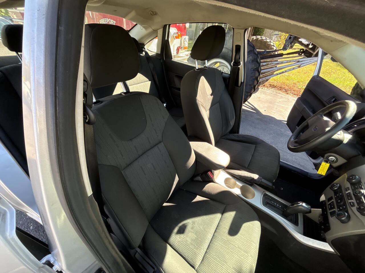 Used 2009 Ford Focus SE image 13