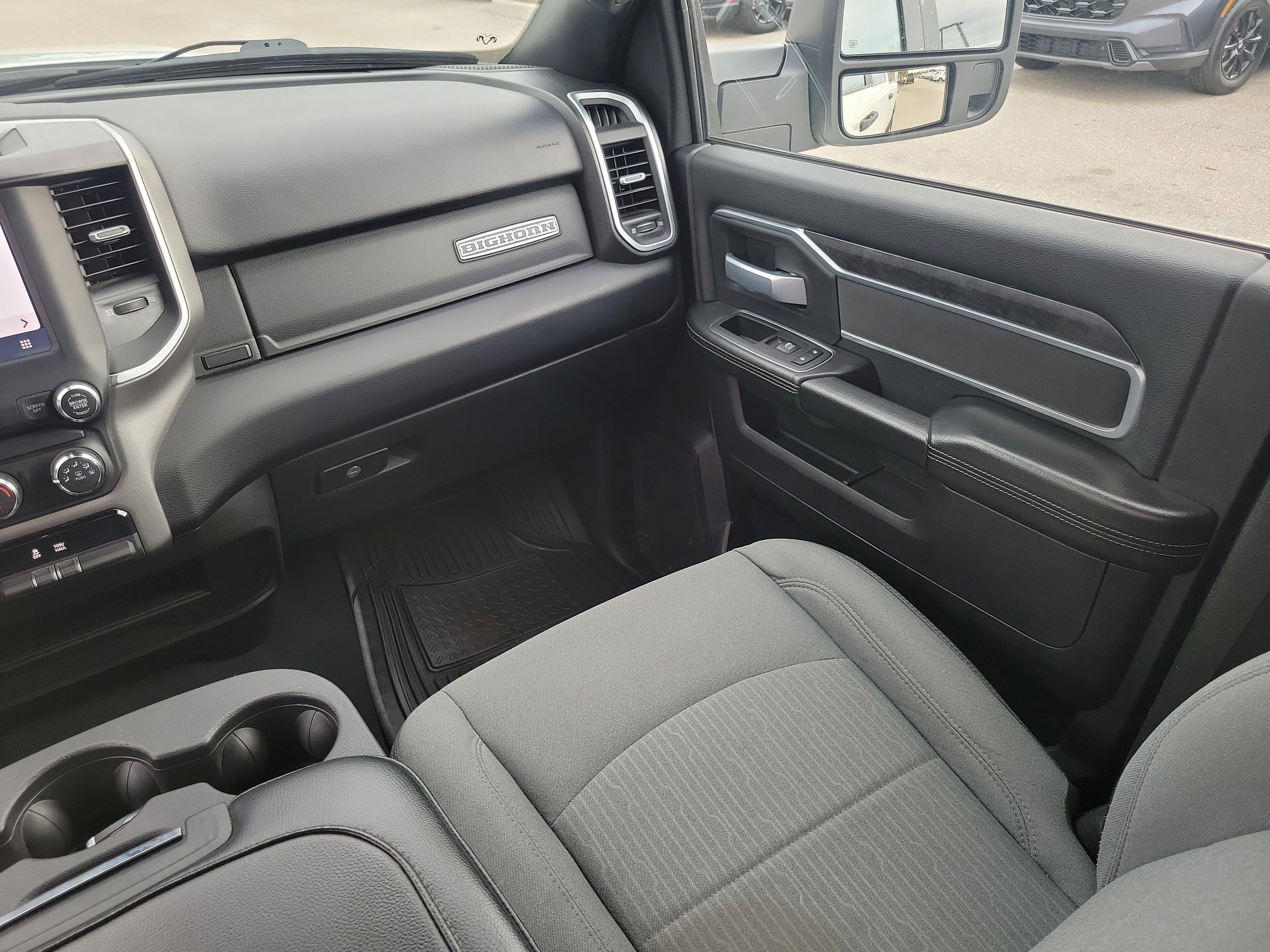 Used 2024 RAM 2500 Big Horn image 17