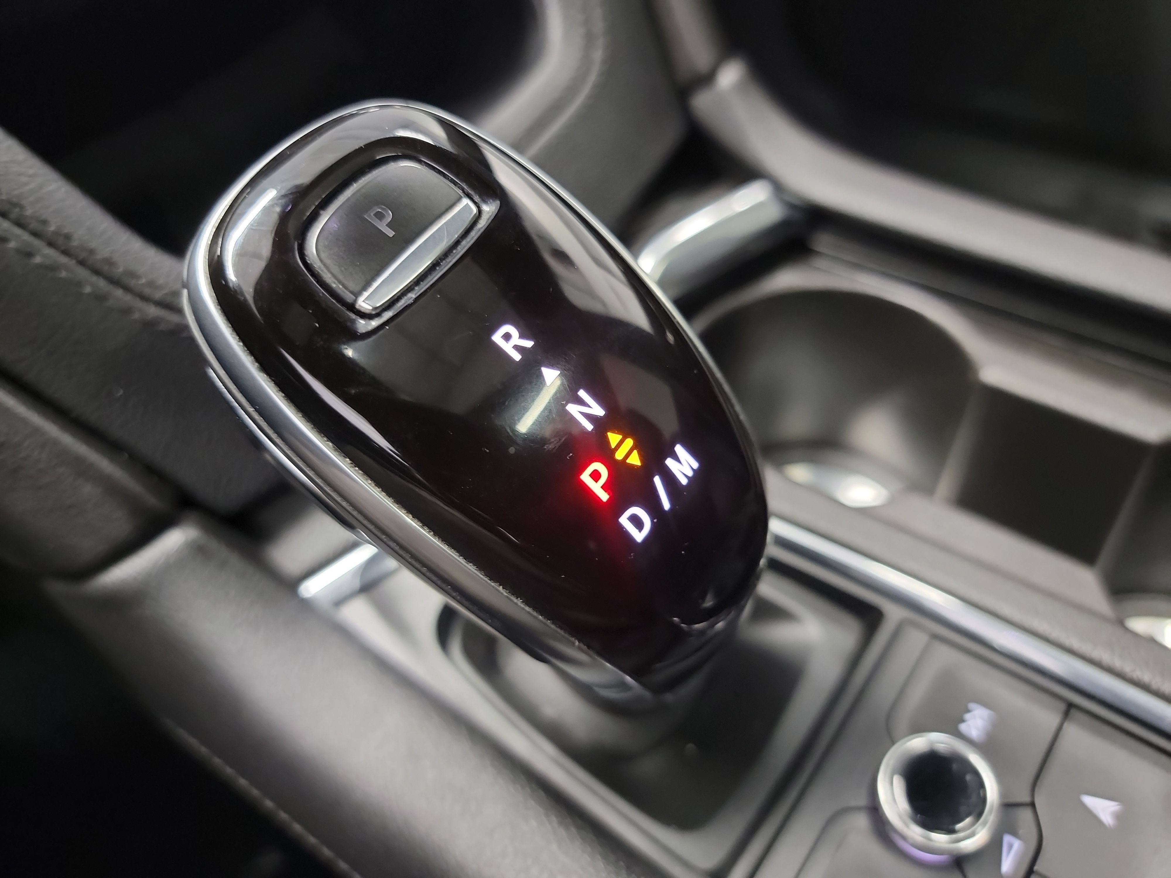 Used 2020 Cadillac XT6 Premium Luxury FWD image 27