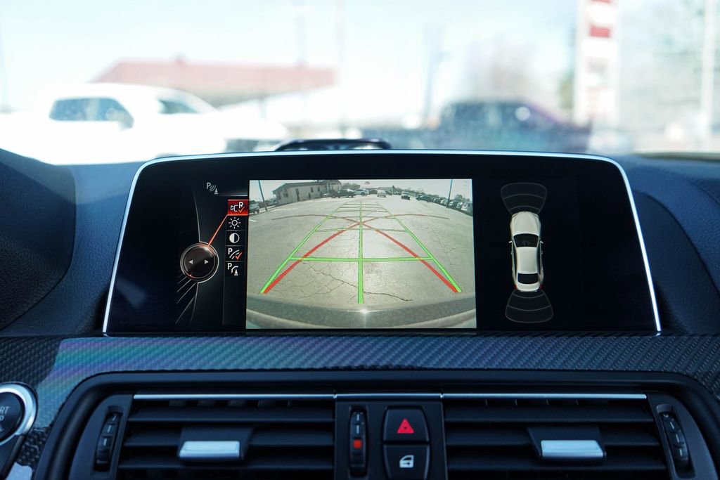 Used 2016 BMW M6 image 16