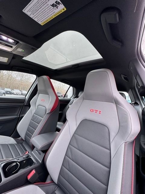 New 2024 Volkswagen GTI SE image 20