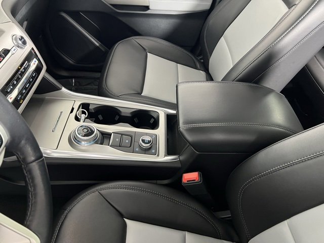 Used 2023 Ford Explorer XLT w/ XLT Sport Appearance Package image 27
