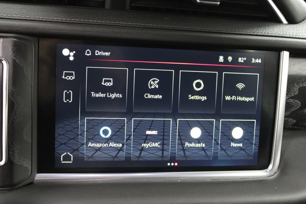 Used 2024 GMC Yukon XL Denali RWD image 56