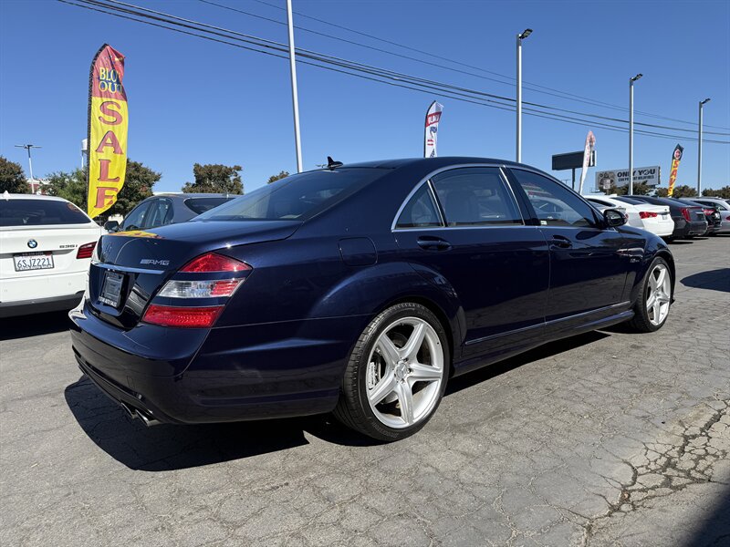 Used 2008 Mercedes-Benz S 63 AMG image 6