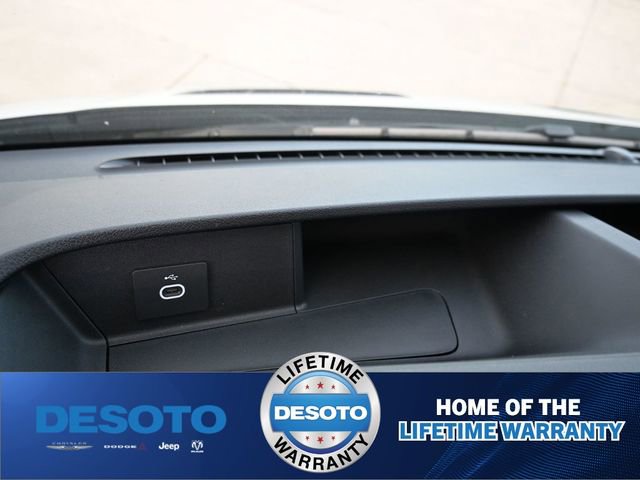 New 2026 Ford Transit 250 148 Medium Roof w/ Load Area Protection Package image 28