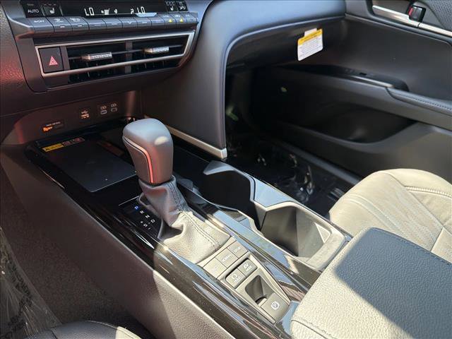 New 2026 Toyota Camry XSE FWD image 18