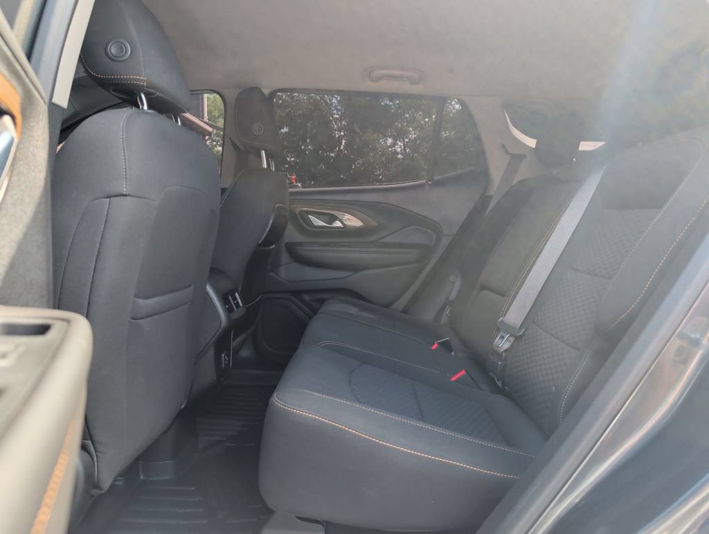 Used 2018 GMC Terrain SLE FWD image 29