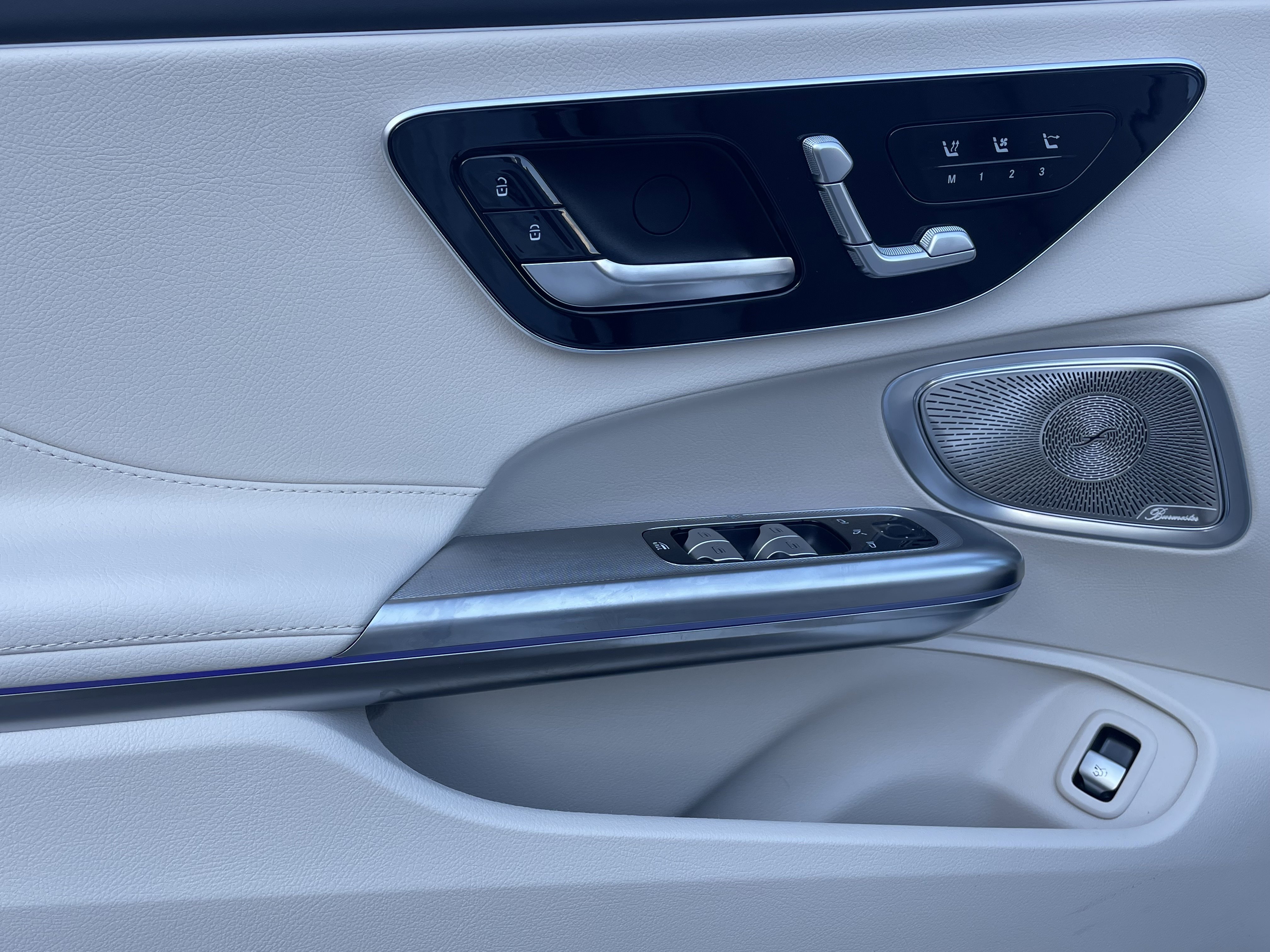 New 2026 Mercedes-Benz CLE 53 AMG 4MATIC Cabriolet image 12