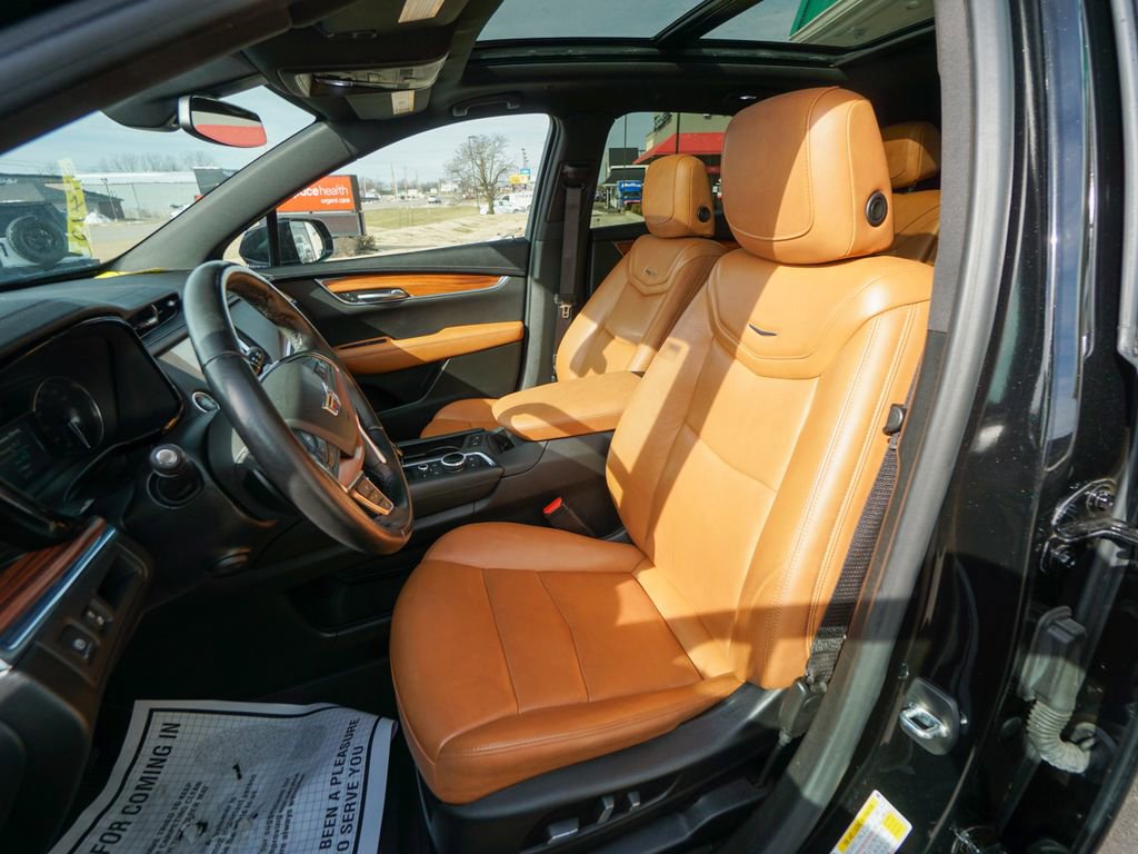 Used 2020 Cadillac XT5 Premium Luxury w/ LPO, Floor Liner Package image 19