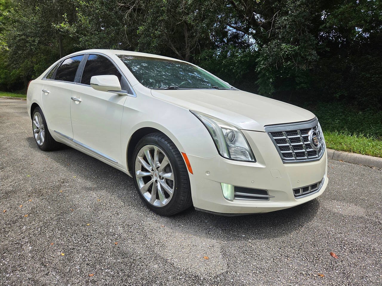 Used 2014 Cadillac XTS Luxury