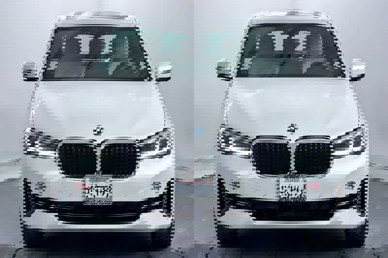 Used 2023 BMW 530e w/ Executive Package image 10