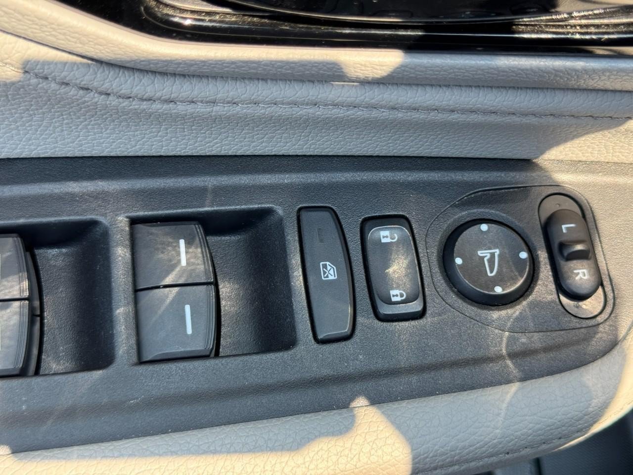 Used 2023 Honda Odyssey Touring image 21