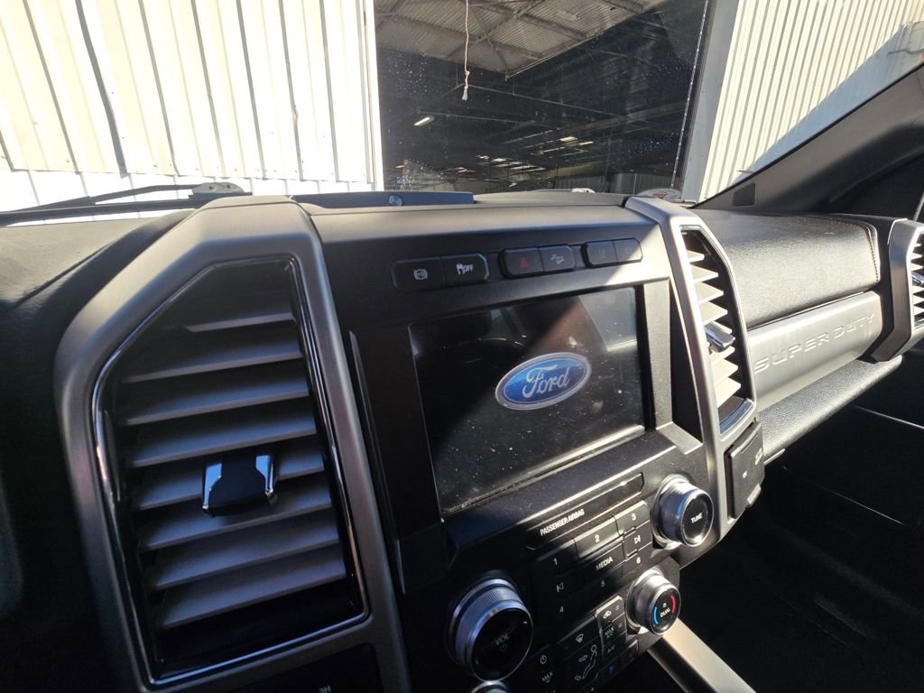 Used 2021 Ford F350 Platinum w/ FX4 Off-Road Package image 14