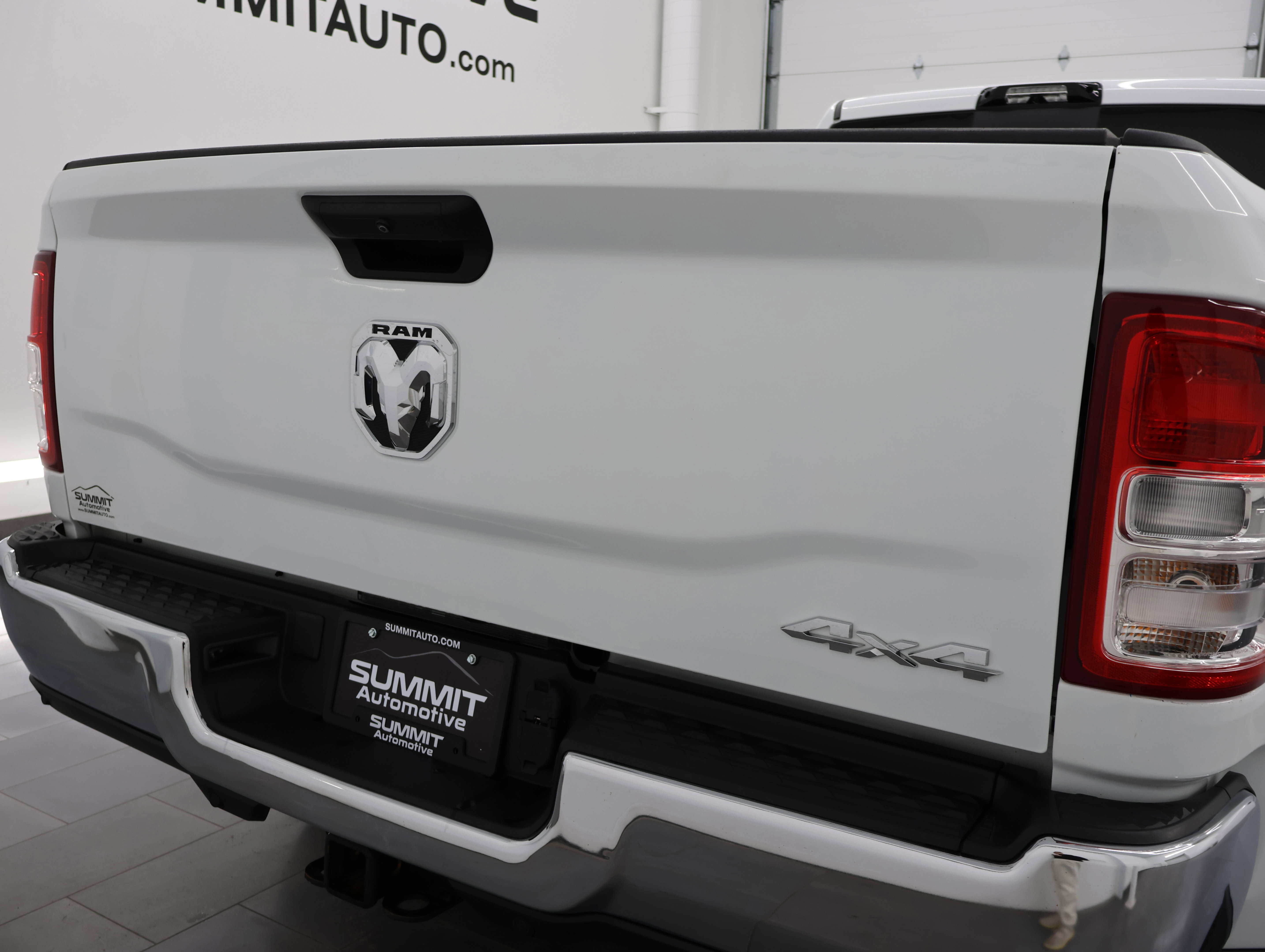 Used 2024 RAM 3500 Tradesman w/ Chrome Appearance Group image 27