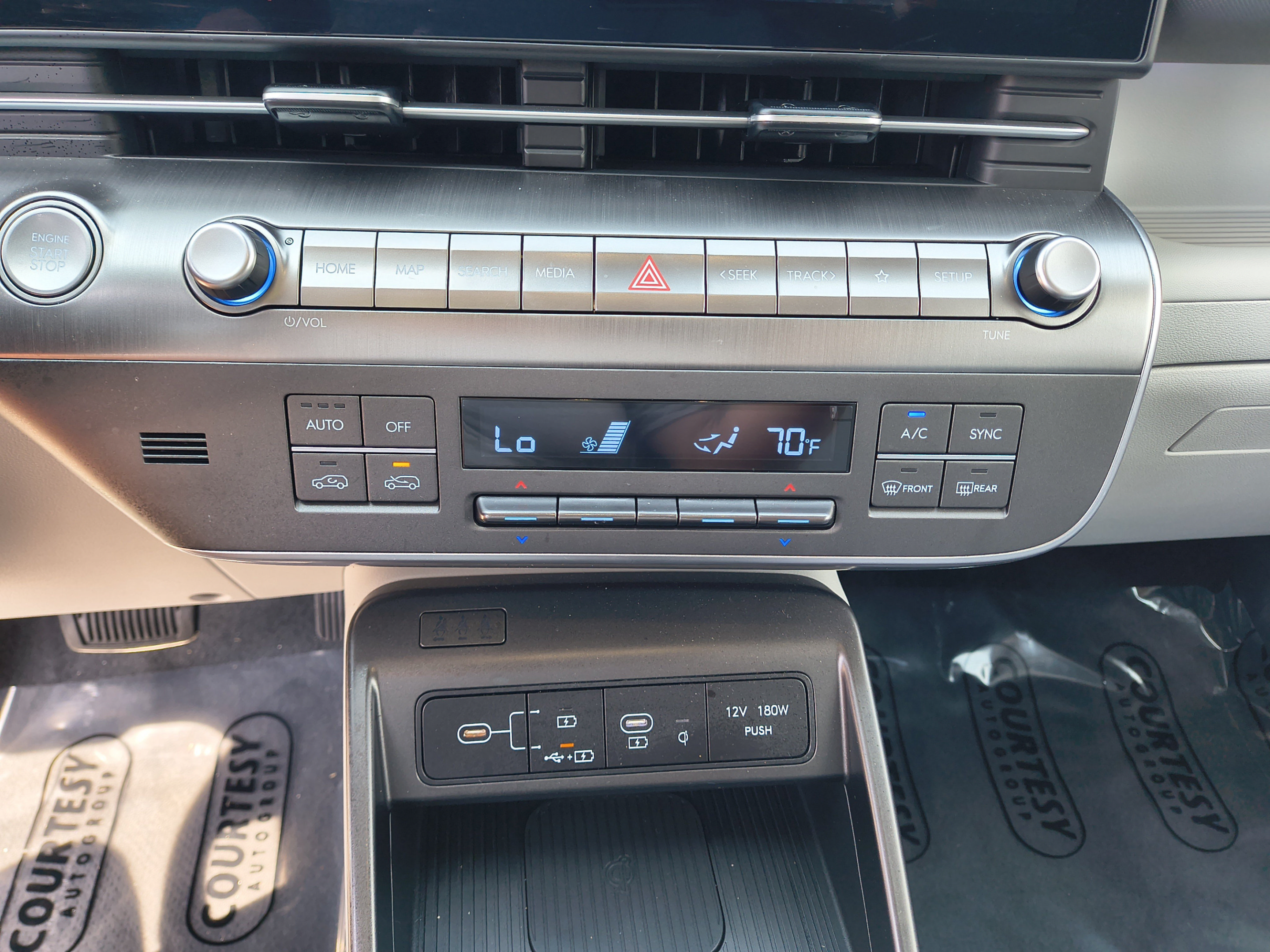 Certified 2026 Hyundai Kona Limited FWD image 28