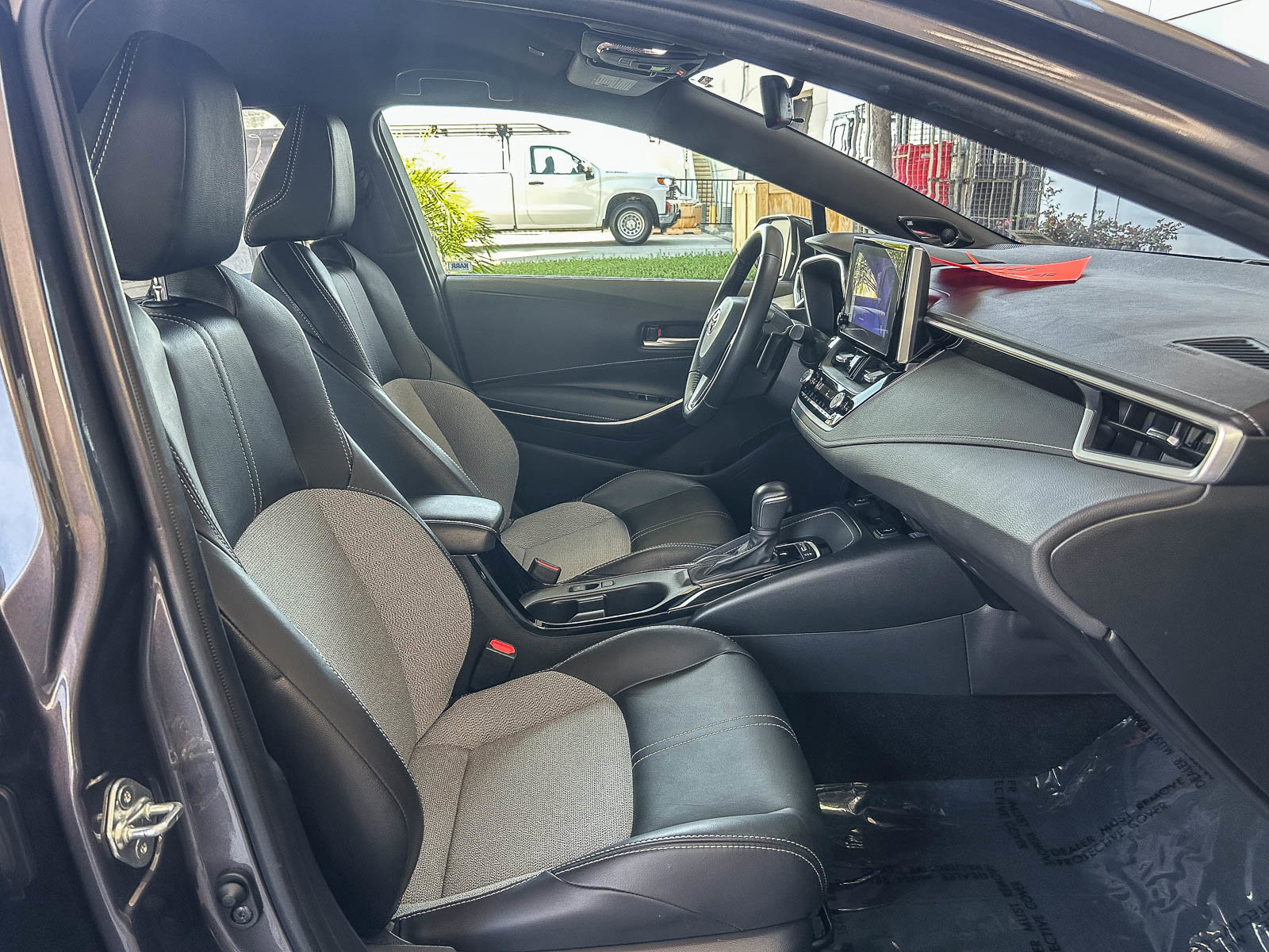 Used 2025 Toyota Corolla XSE image 16