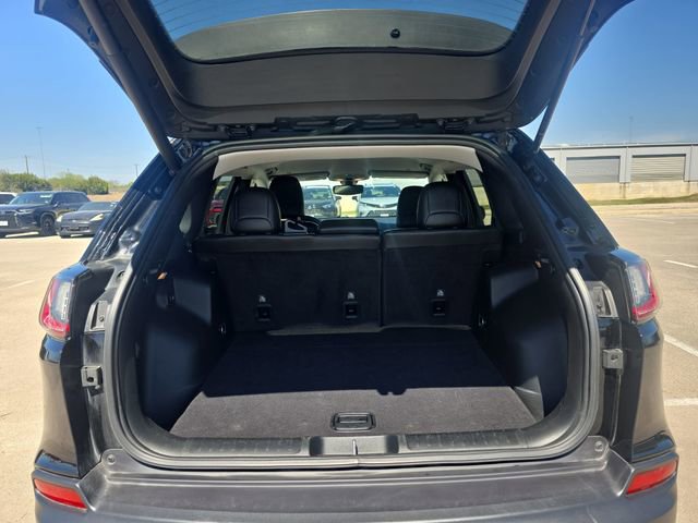 Used 2020 Jeep Cherokee Latitude Plus image 12