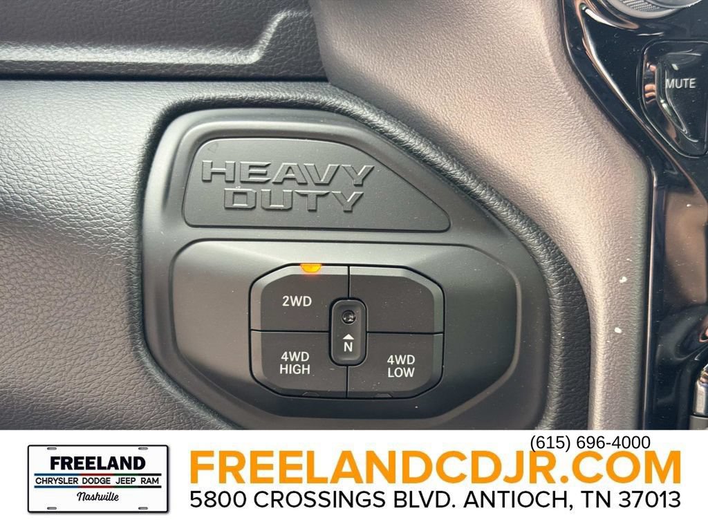 New 2026 RAM 2500 Laramie AWD/4WD image 30