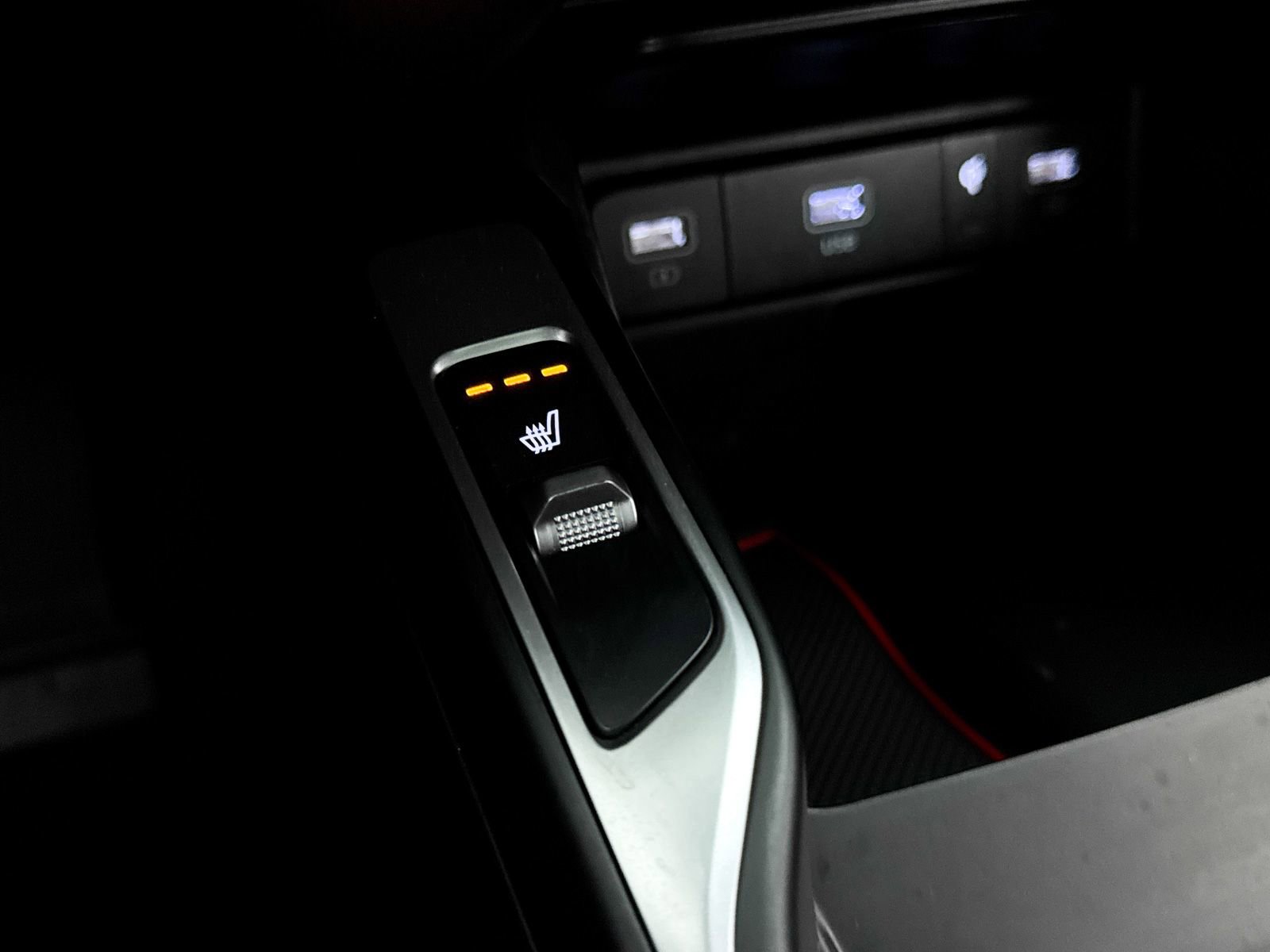 Certified 2023 Kia Sorento EX w/ Panoramic Sunroof Package FWD image 28