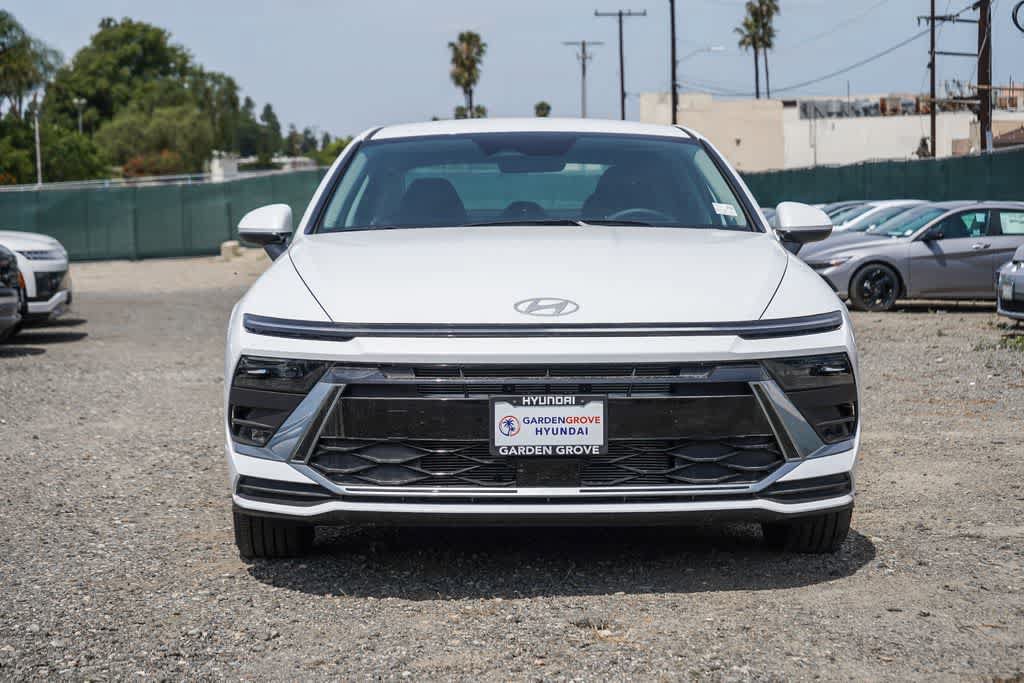 New 2026 Hyundai Sonata SE FWD image 2