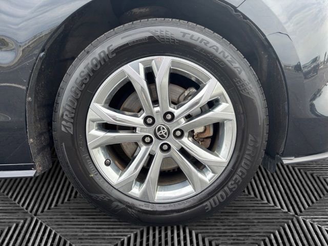 Used 2021 Toyota Sienna Platinum AWD/4WD image 31