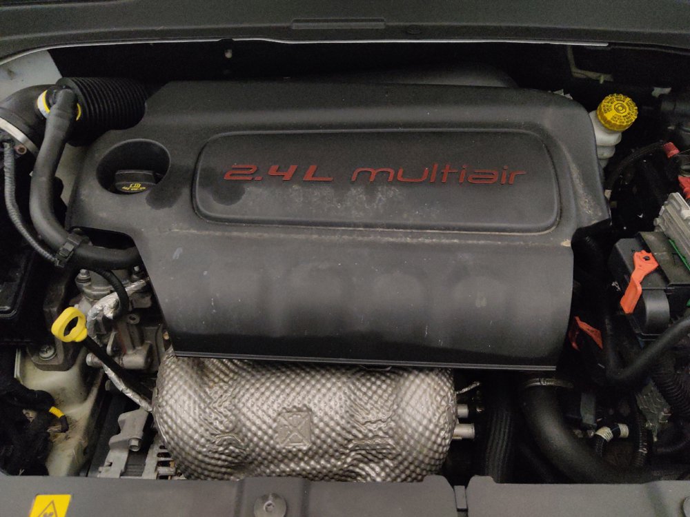 Used 2015 Jeep Renegade Sport w/ Power & Air Group FWD image 30