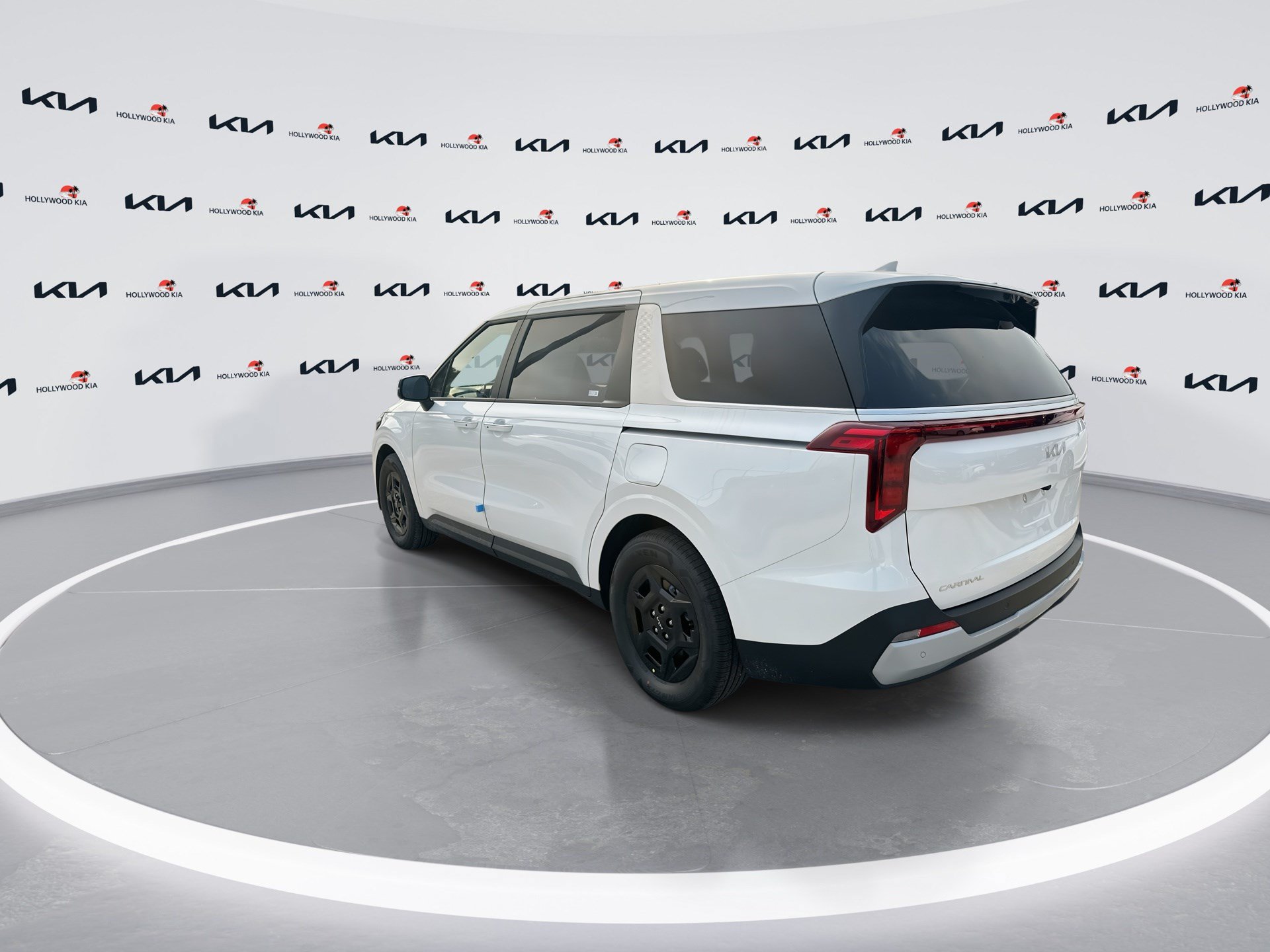 New 2026 Kia Carnival FWD image 6