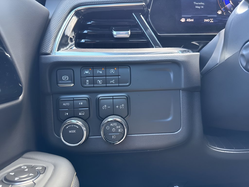 Used 2026 Chevrolet Tahoe Premier AWD/4WD image 50