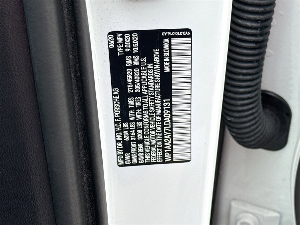 Used 2020 Porsche Cayenne Base w/ Premium Package image 35