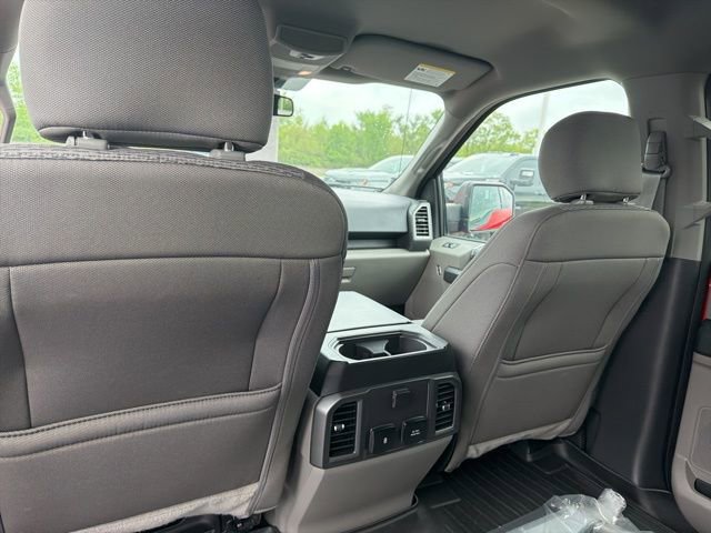 Used 2019 Ford F150 XLT w/ Equipment Group 302A Luxury AWD/4WD image 19