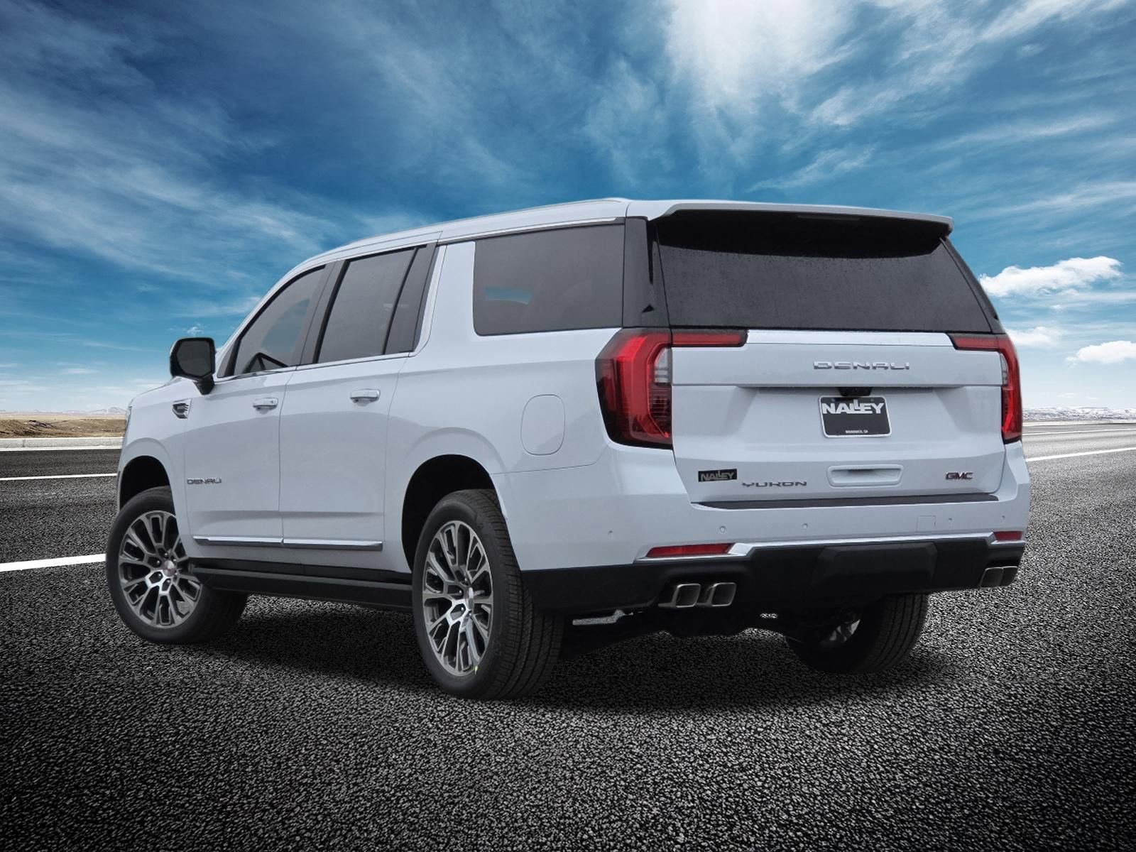 New 2026 GMC Yukon XL Denali w/ Denali Reserve Package image 24