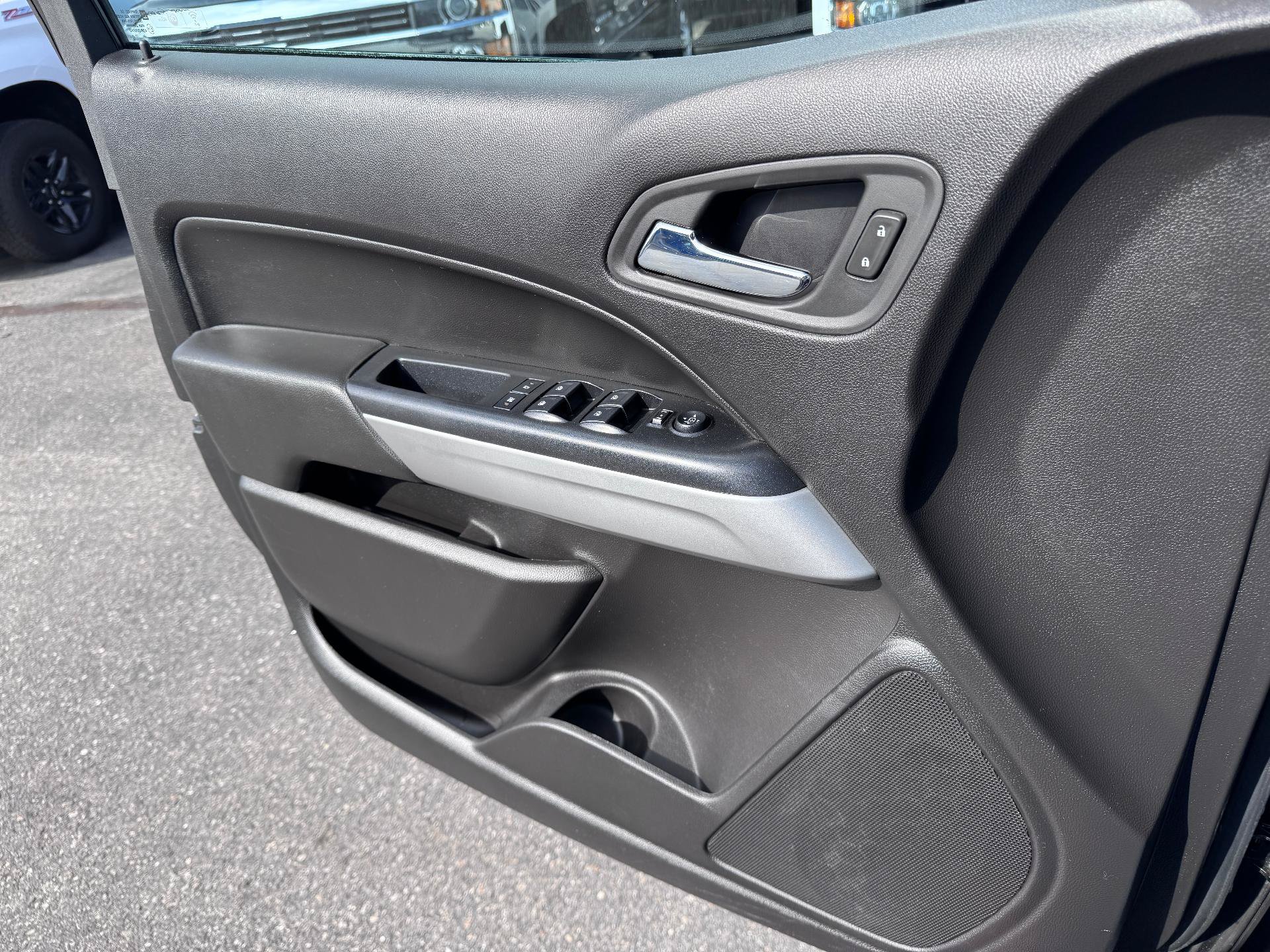 Used 2018 Chevrolet Colorado ZR2 AWD/4WD image 27