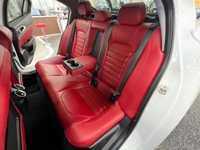 Used 2019 Alfa Romeo Giulia Ti Sport w/ Quick Order Package 22U Sport RWD image 18