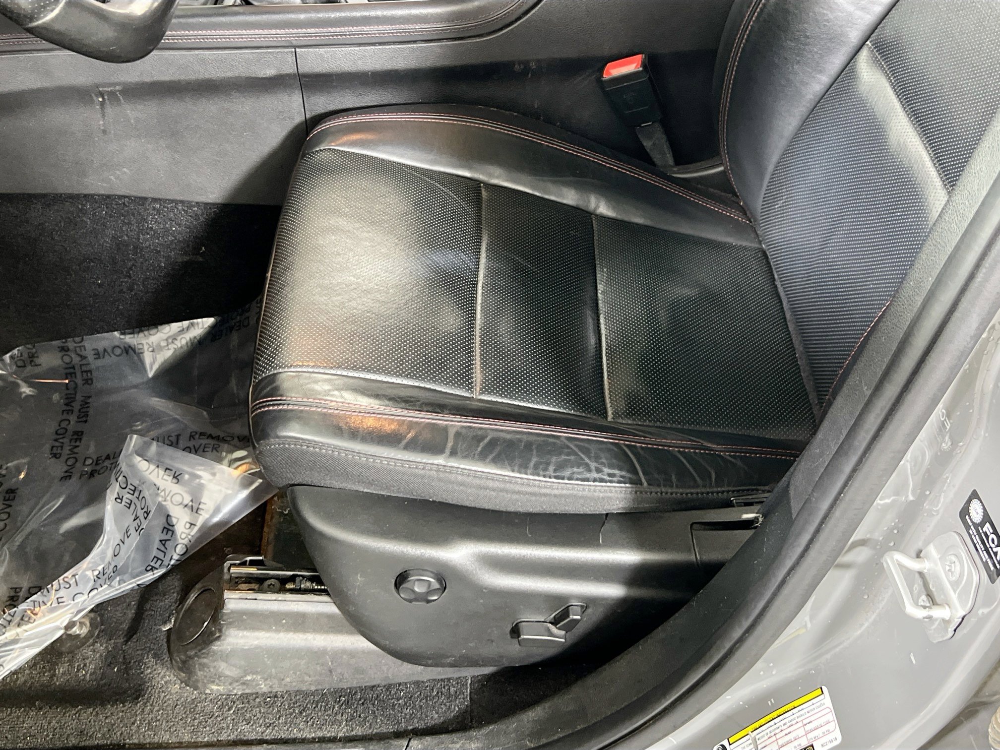Used 2022 Dodge Durango R/T w/ Blacktop Package AWD/4WD image 19
