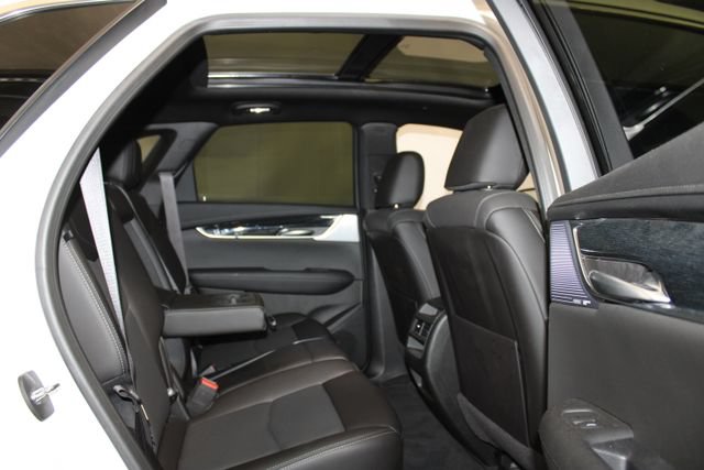 Certified 2024 Cadillac XT5 Premium Luxury AWD/4WD image 13