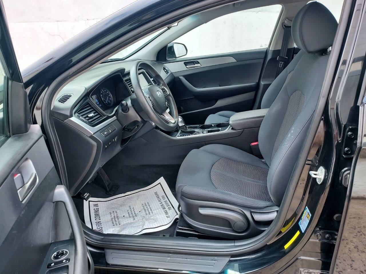 Used 2018 Hyundai Sonata SE FWD image 5