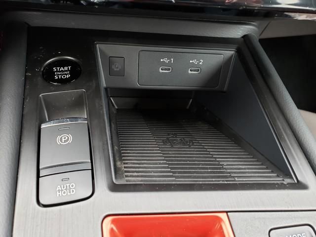 New 2026 Nissan Kicks SR w/ Cold Weather Package image 18