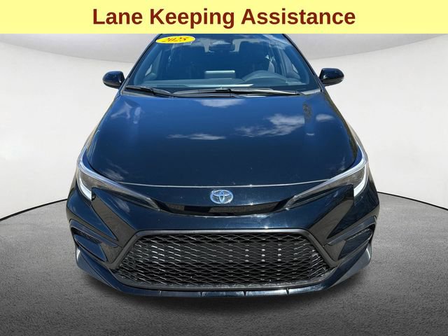 Used 2025 Toyota Corolla SE FWD image 4