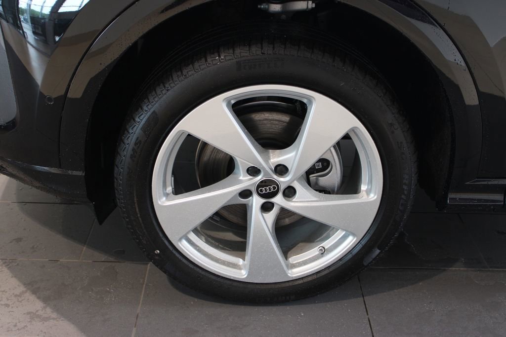 New 2025 Audi Q5 Premium Plus image 33