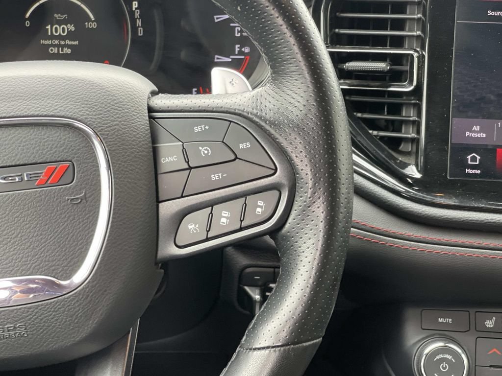 Used 2025 Dodge Durango GT AWD/4WD image 12