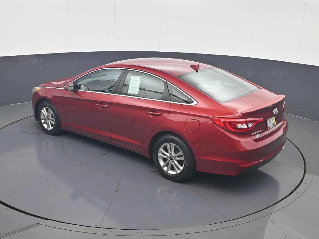 Used 2015 Hyundai Sonata SE w/ Cargo Package FWD image 20