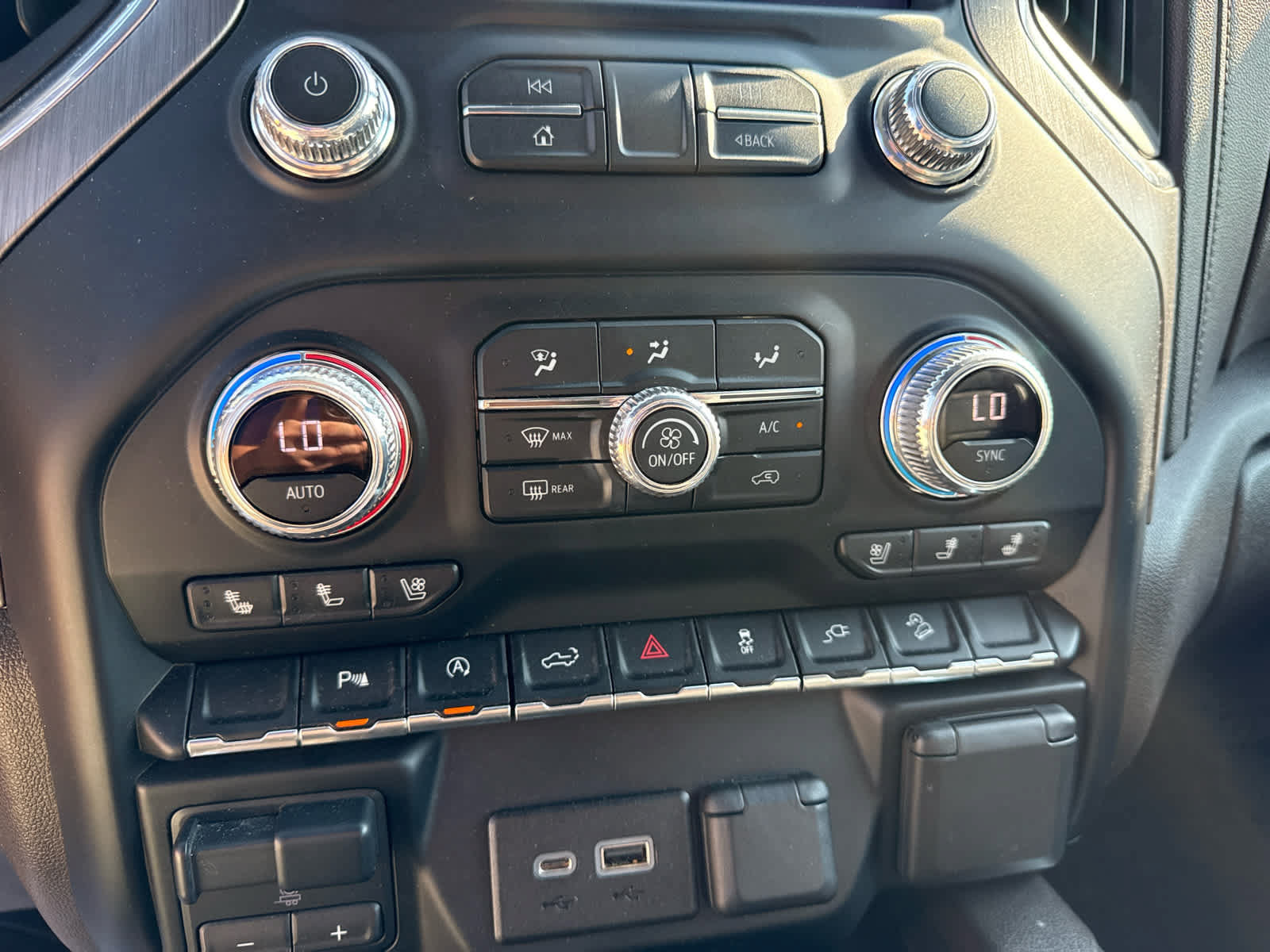 Certified 2020 GMC Sierra 1500 Denali AWD/4WD image 18