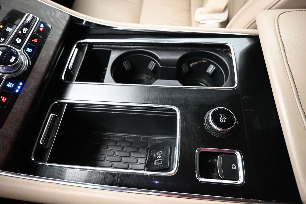 Used 2021 Lincoln Aviator Grand Touring w/ Equipment Group 302A AWD/4WD image 22